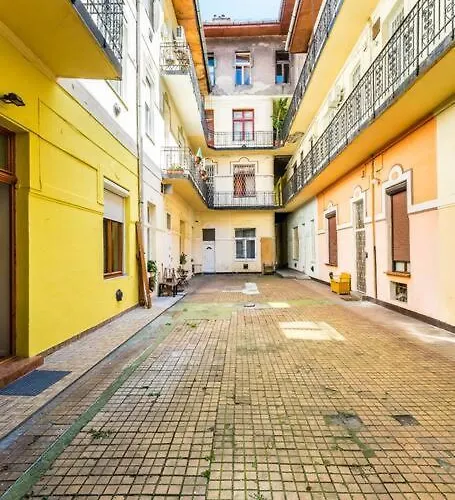 Venus - Szimpla Kert Ii 布达佩斯